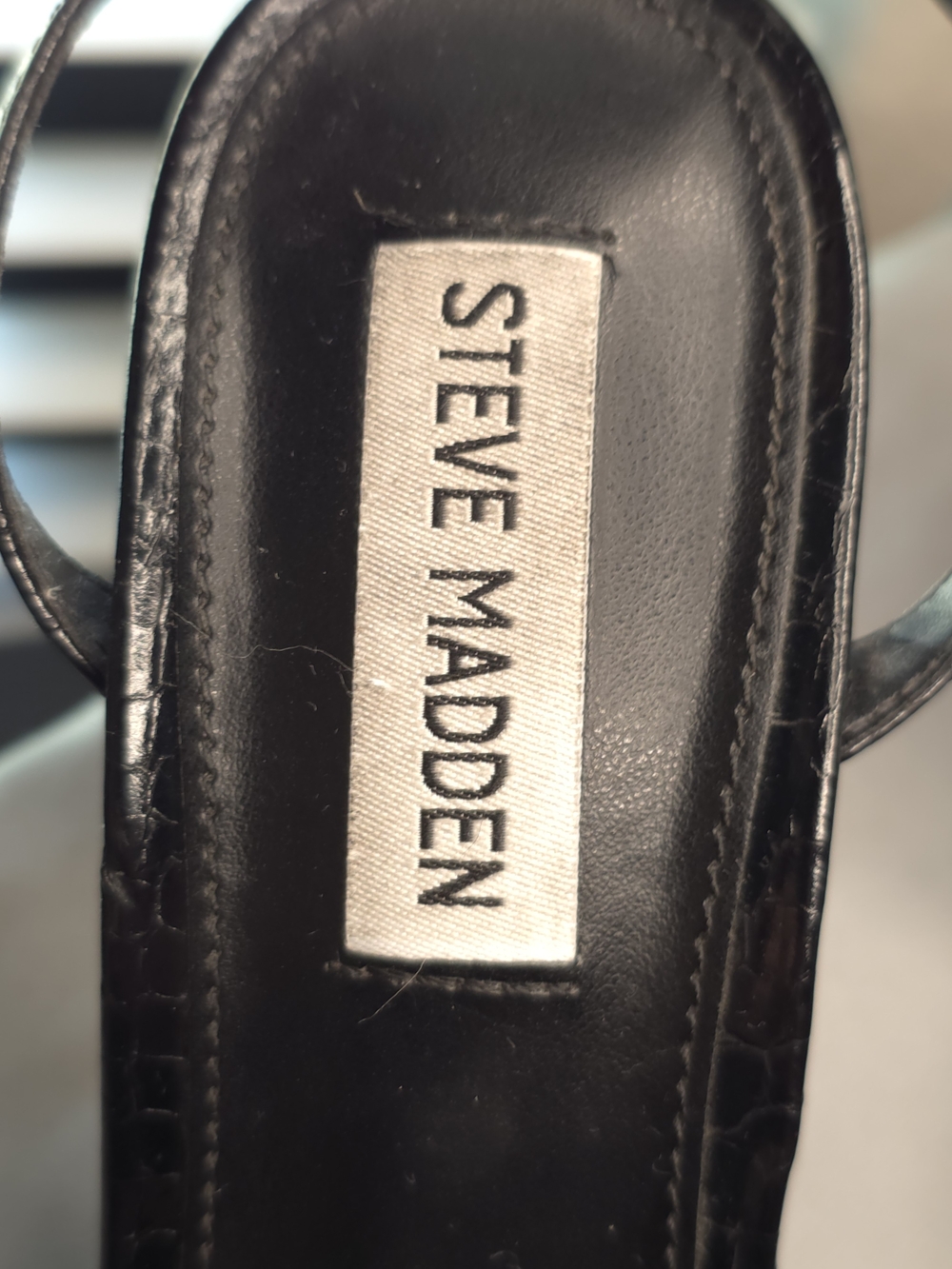 Steve Madden Black Strappy Croc-Texture Stiletto Sandals - Picture 4 of 9